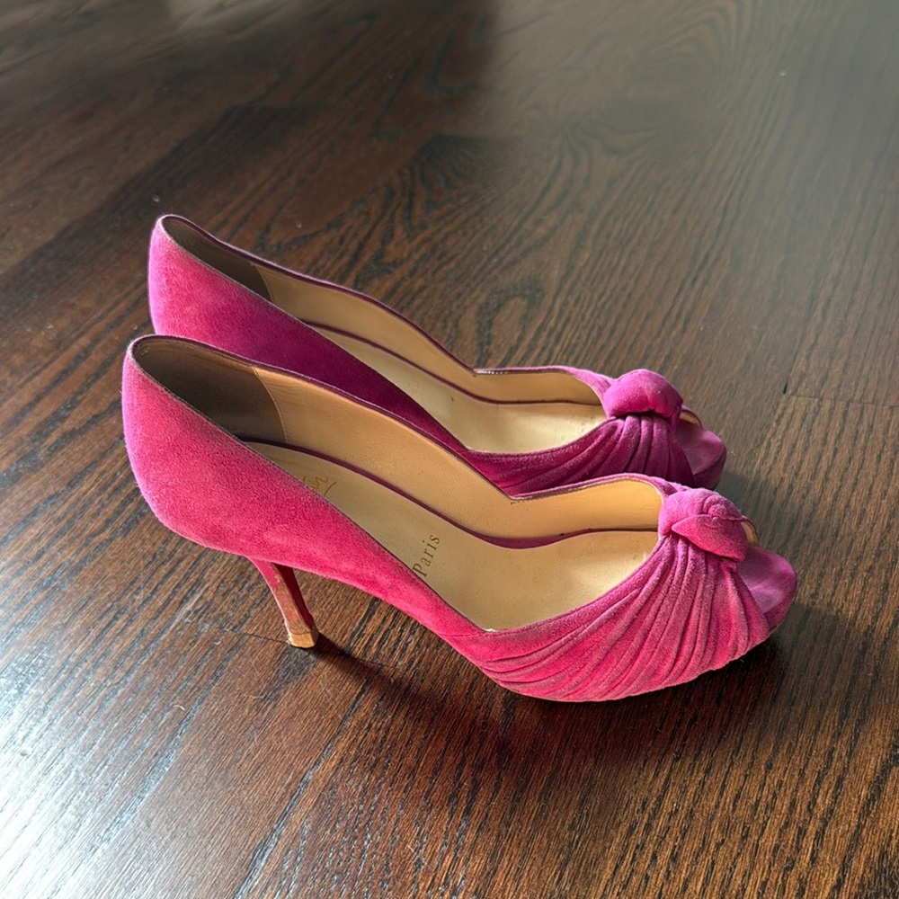 Christian Louboutin Pink Fuschia Peep Toe Suede Heels Sz 37